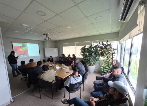 Delegaciones internacionales participaron en la Segunda Gira Tecnológica Internacional Berrytec 2026